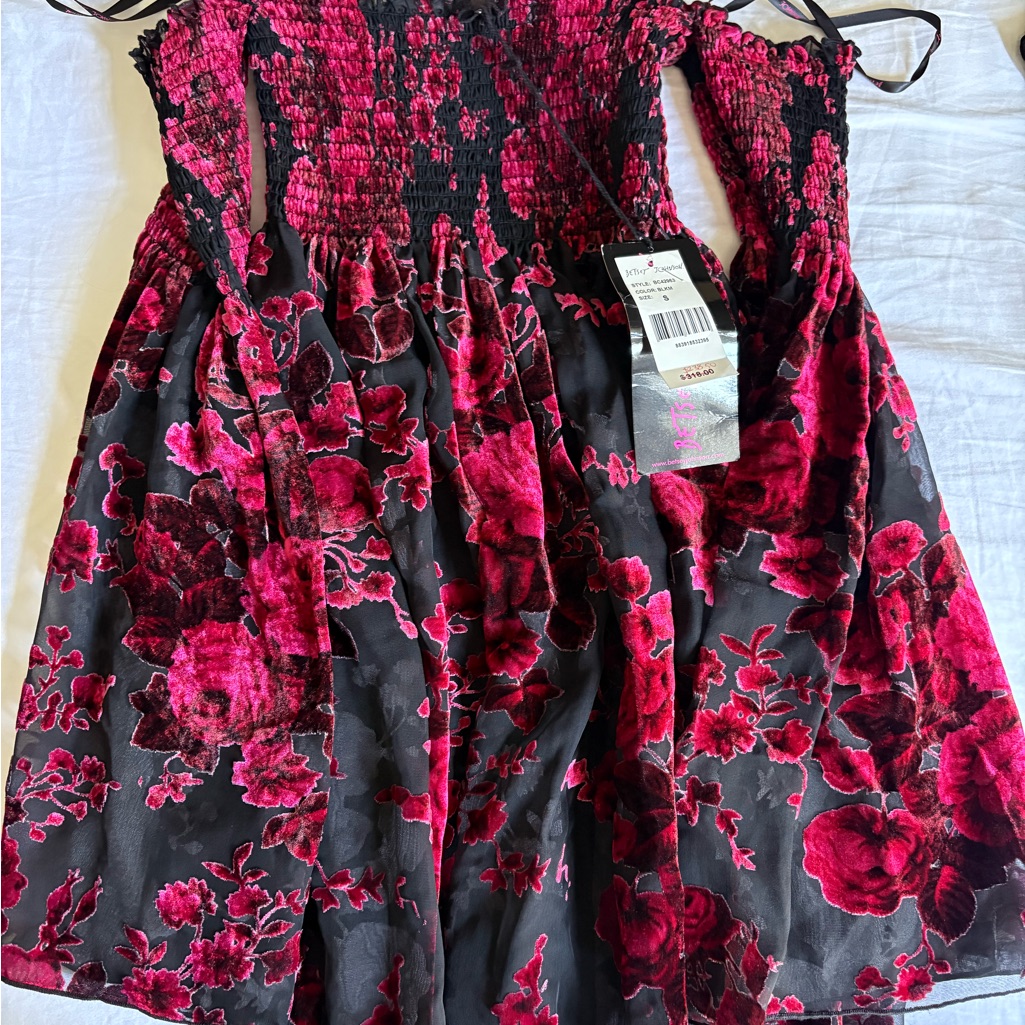 Betsey Johnson Red And Black Smocked Sundress For Prom